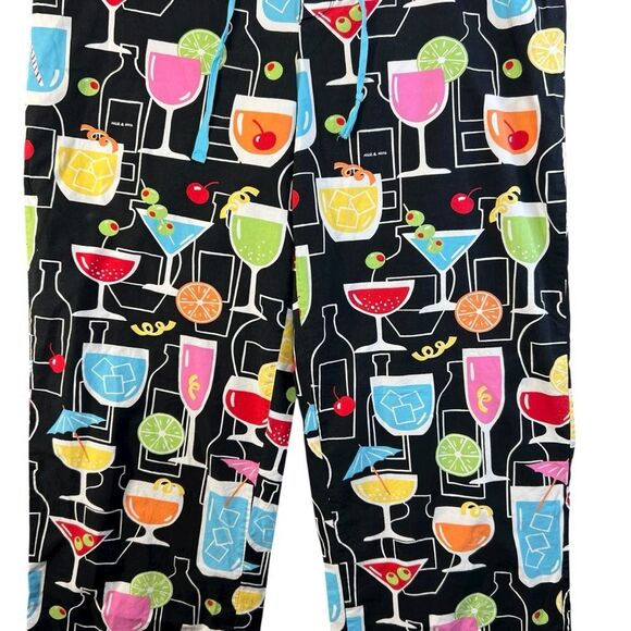 🍒 Medium Nick & Nora Pajama Pants Happy Hour cocktail print. - Picture 3 of 16